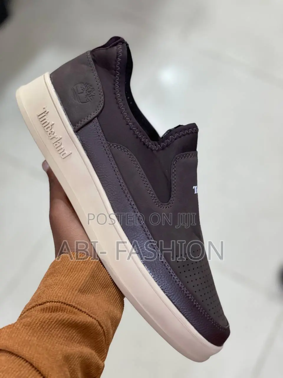 Timberland Slip-on Dark Brown Material