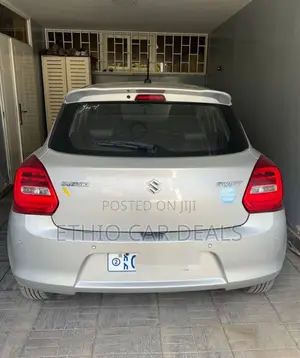Suzuki Swift RS 2022 Silver
