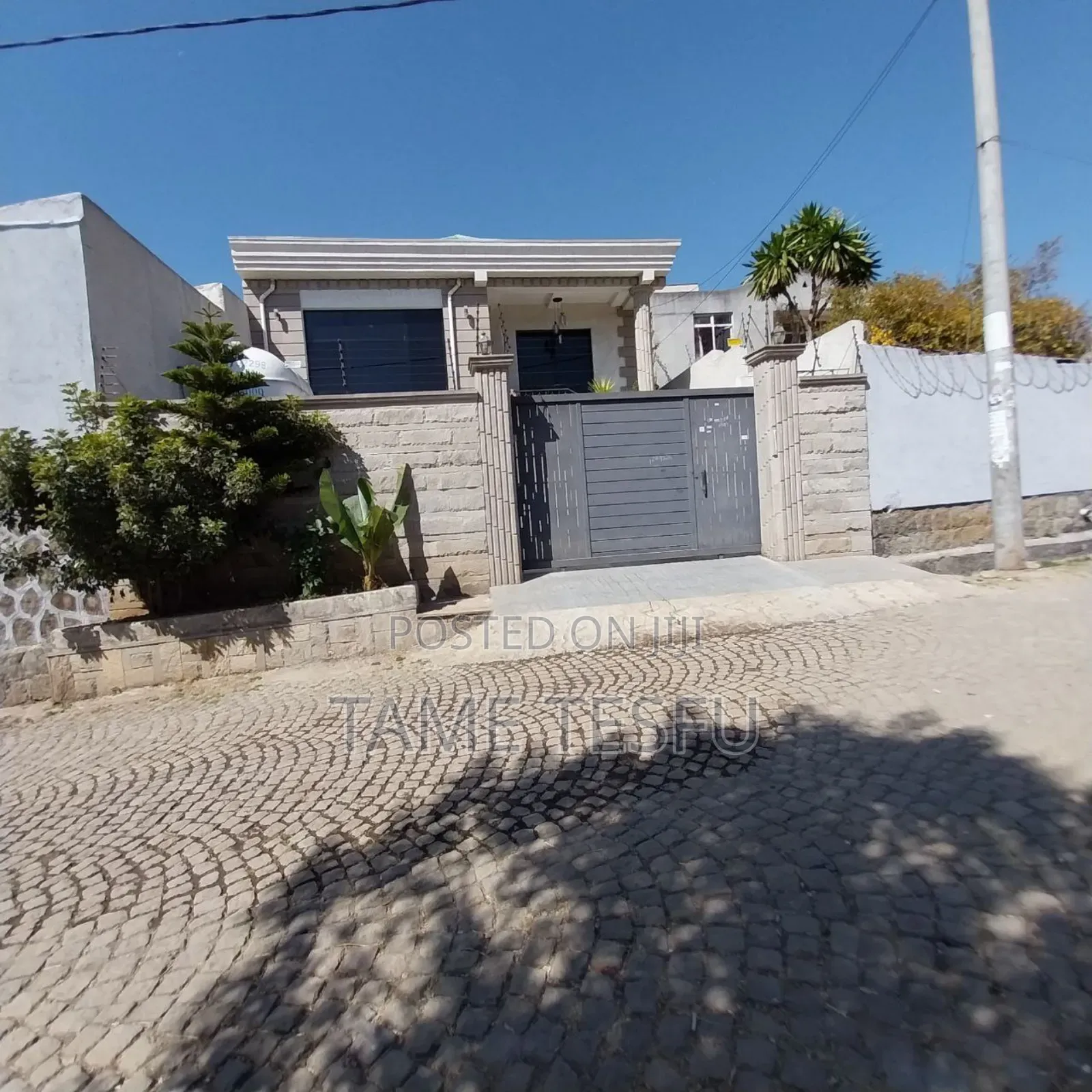 Furnished 4bdrm Villa in ወሰን, Yeka for sale