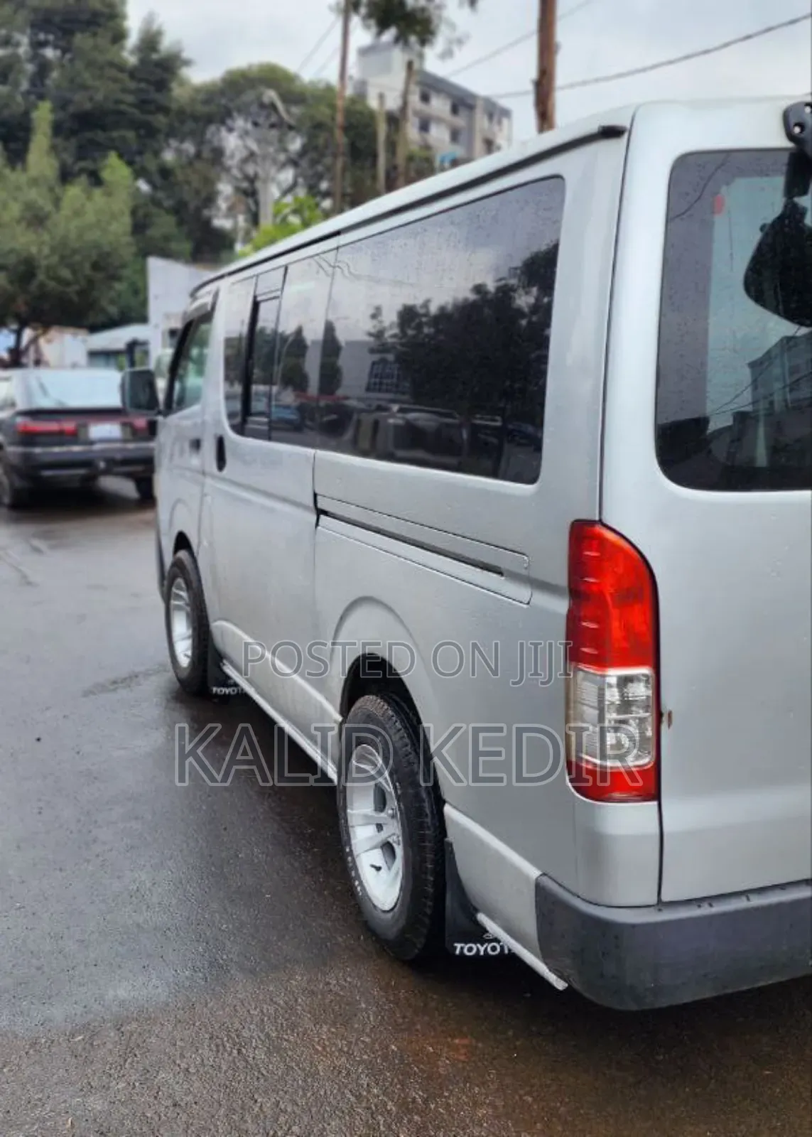 Toyota HiAce 2005 Silver