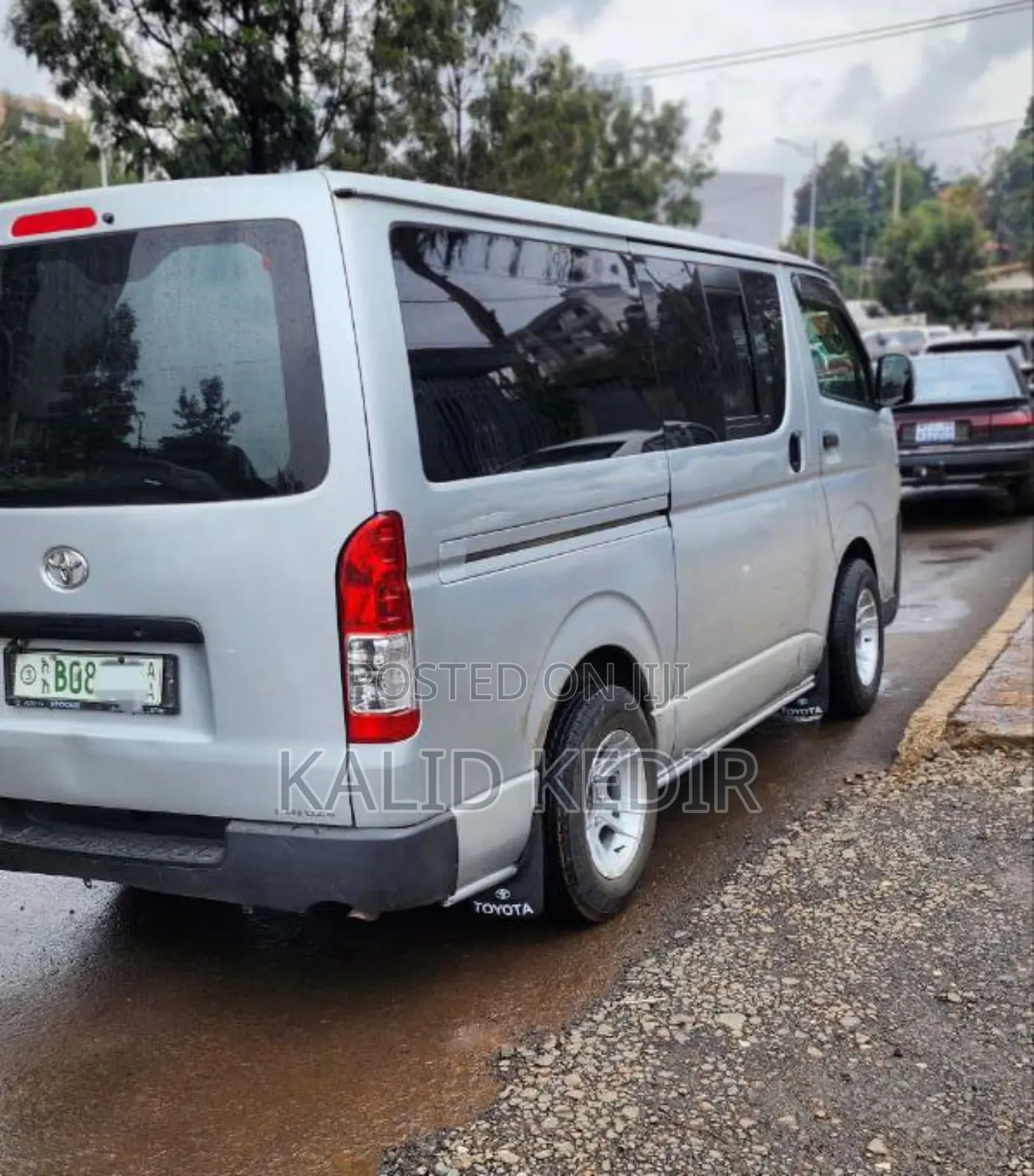 Toyota HiAce 2005 Silver