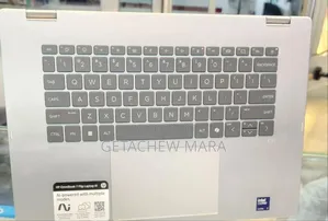 Photo - New Laptop HP OmniBook 7 16" 16GB Intel SSD 1T