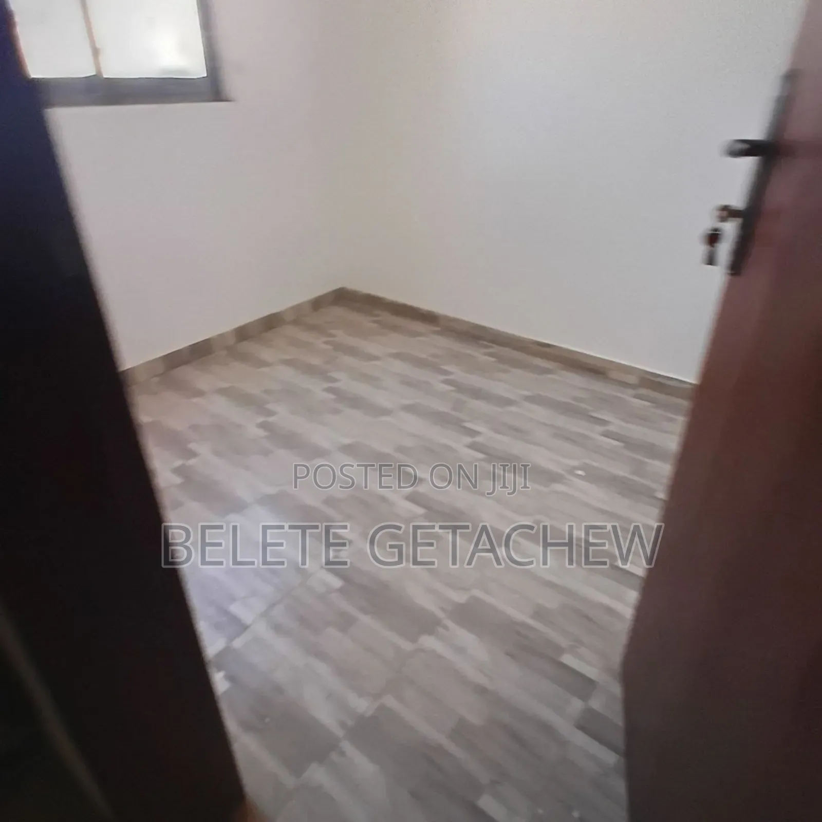 3bdrm Apartment in Semit Pepsi,, Bole for sale