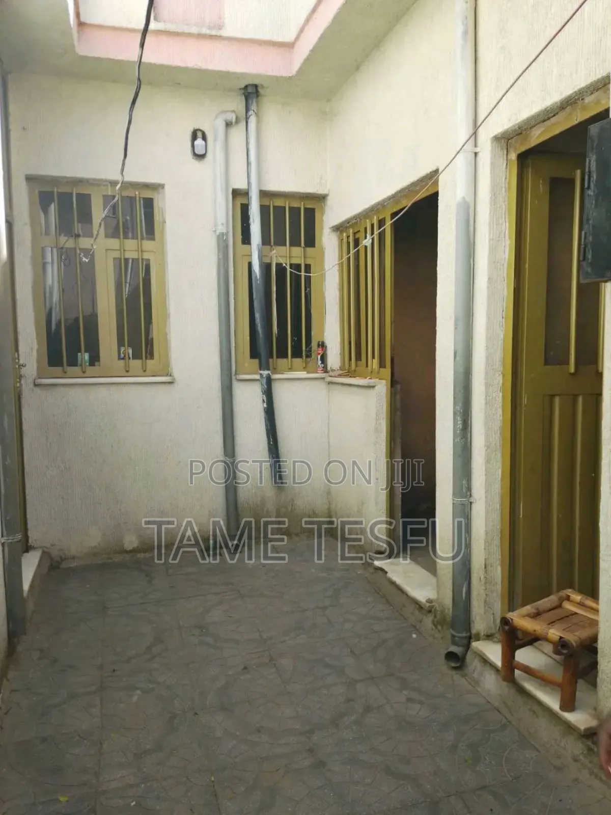 Furnished 3bdrm Villa in ሀያት, Bole for sale