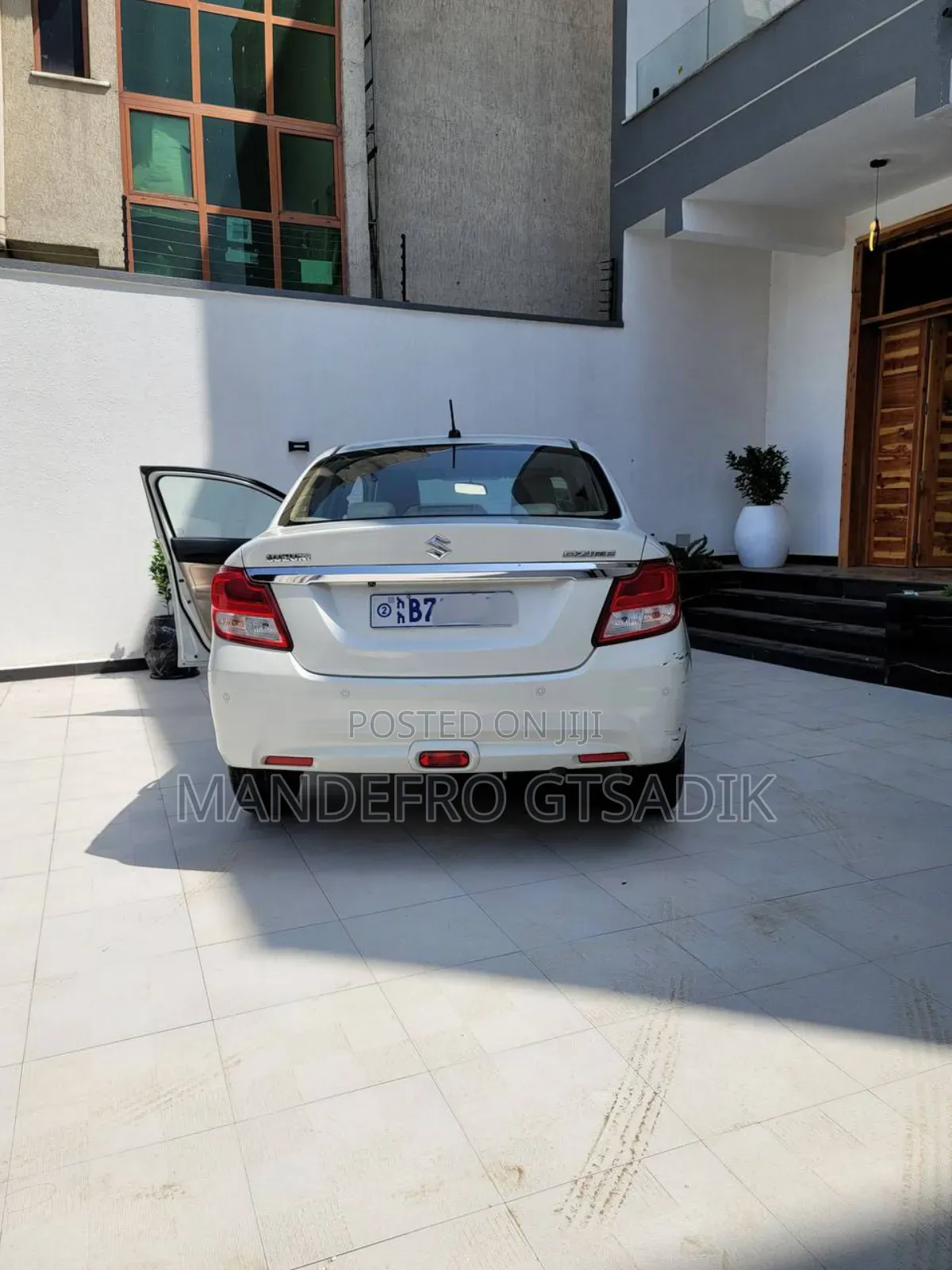Suzuki Dzire 2021 White