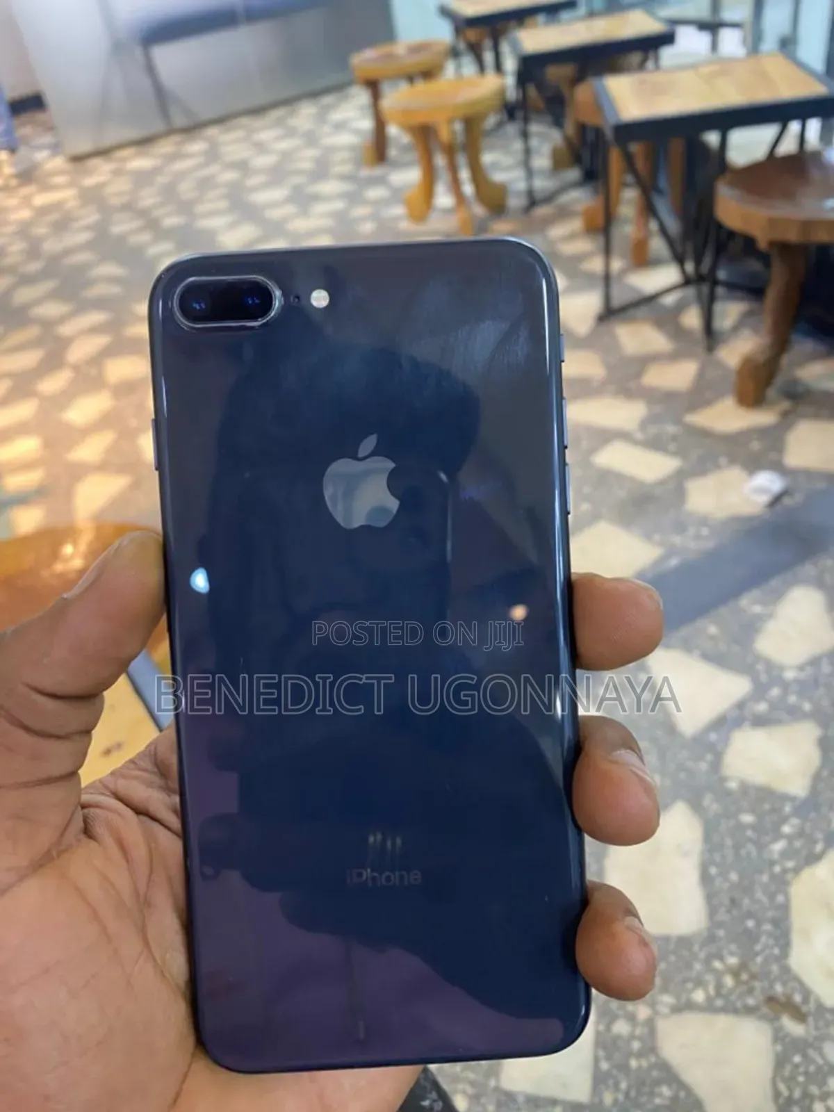 Apple iPhone 8 Plus 64 GB Black