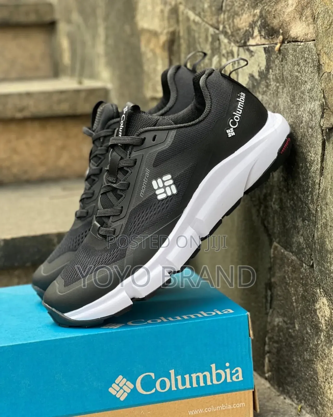 Columbia Montrail Fashion Sneaker Black White