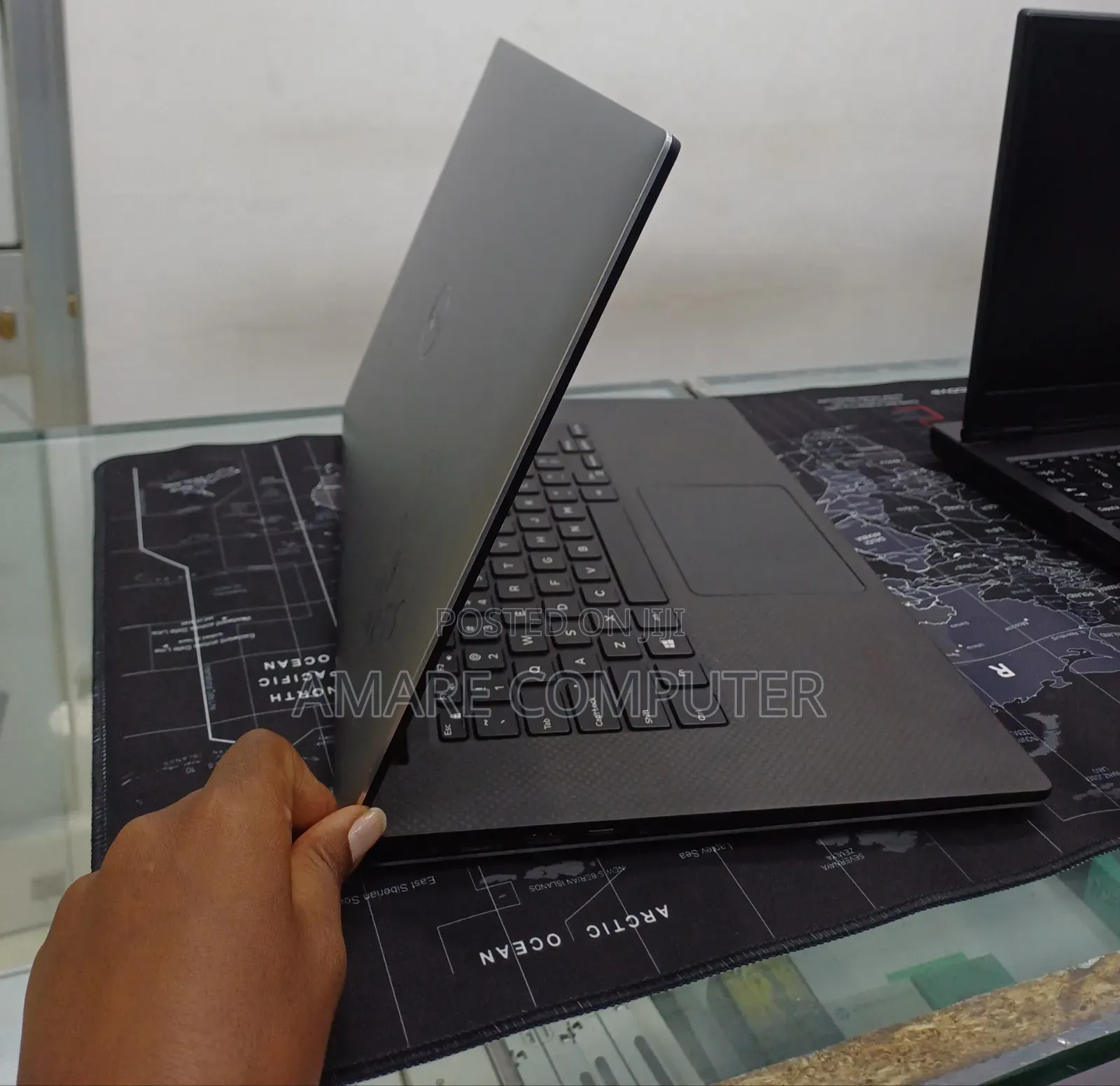 New Laptop Dell Precision 5520 16GB Intel Core I7 SSD 512GB