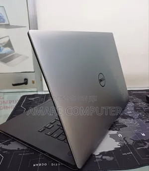 New Laptop Dell Precision 5520 16GB Intel Core I7 SSD 512GB