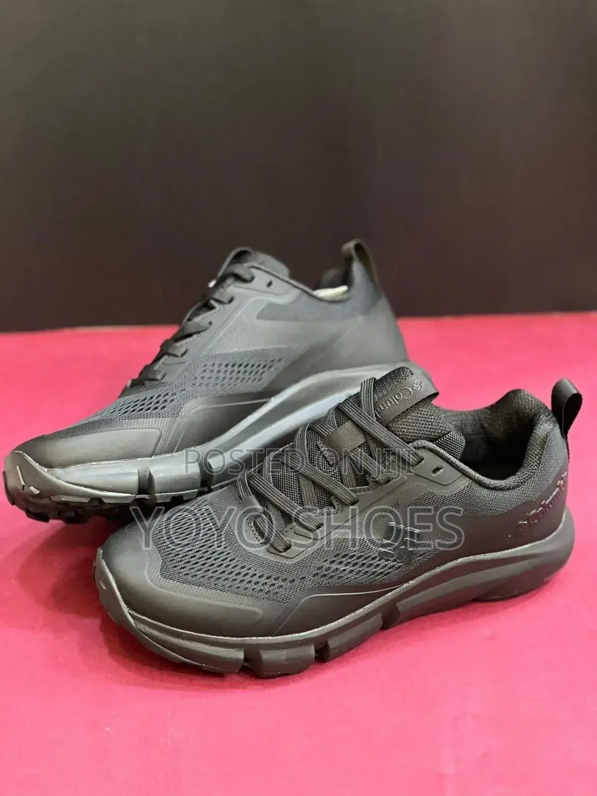Columbia Montrail Black Fashion Sneaker