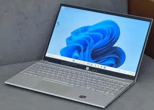 Photo - New Laptop HP Pavilion 11 16GB Intel Core I5 SSD 512GB