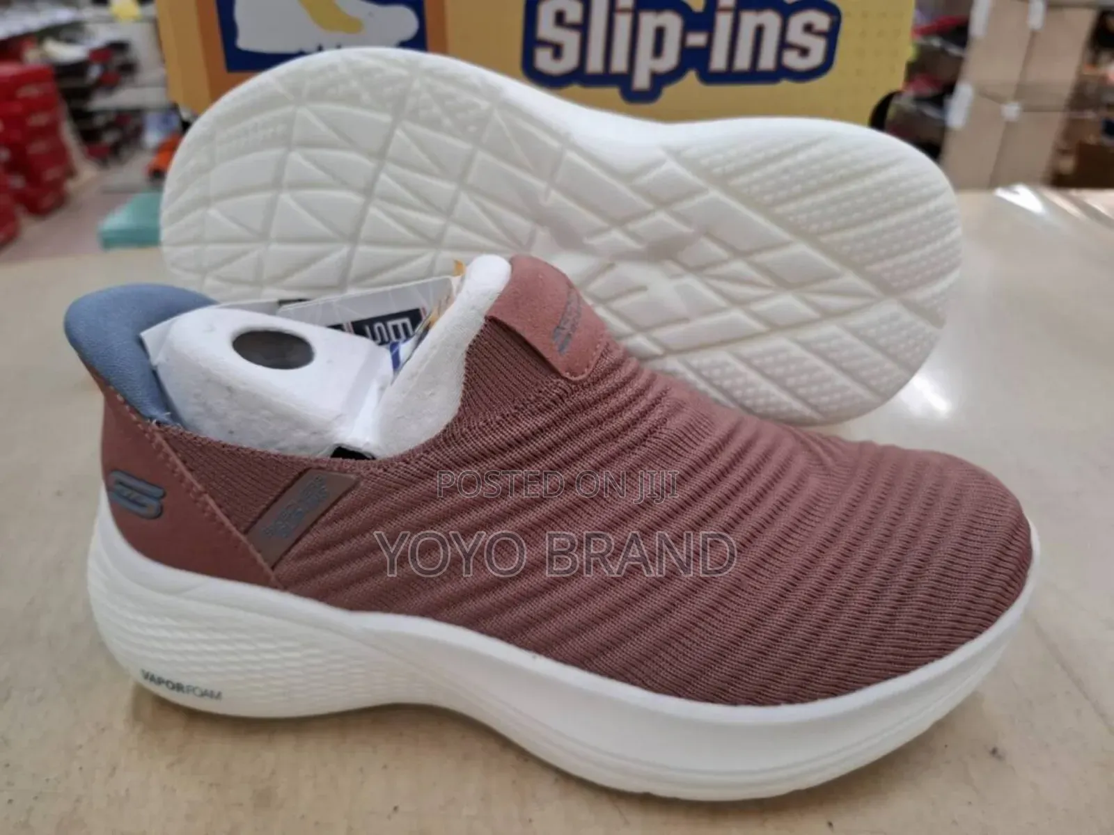 Sketchers Slip-Ins for Women's Fashion Sneaker