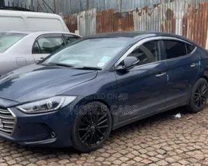 Hyundai Avante 2017 Blue