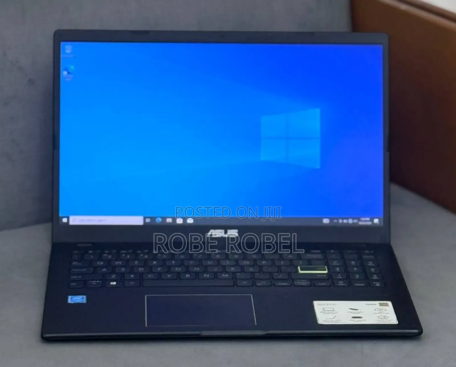 New Laptop Asus E502S 4GB Intel Core I3 SSD 256GB