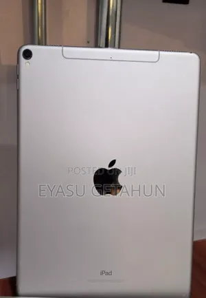 Photo - New Apple iPad Pro 256 GB
