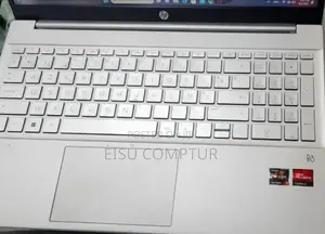 New Laptop HP Pavilion 15 16GB AMD Ryzen 7 SSD 512GB