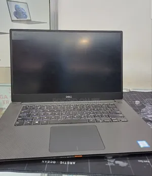 New Laptop Dell Precision 5540 16GB Intel Core I9 SSD 512GB