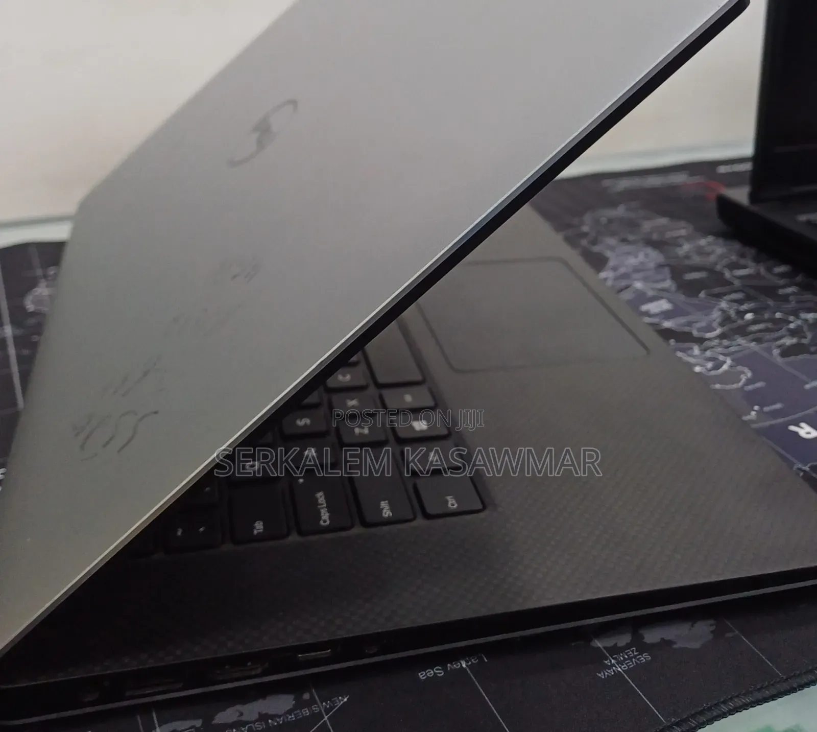 New Laptop Dell Precision 5520 16GB Intel Core I7 SSD 512GB