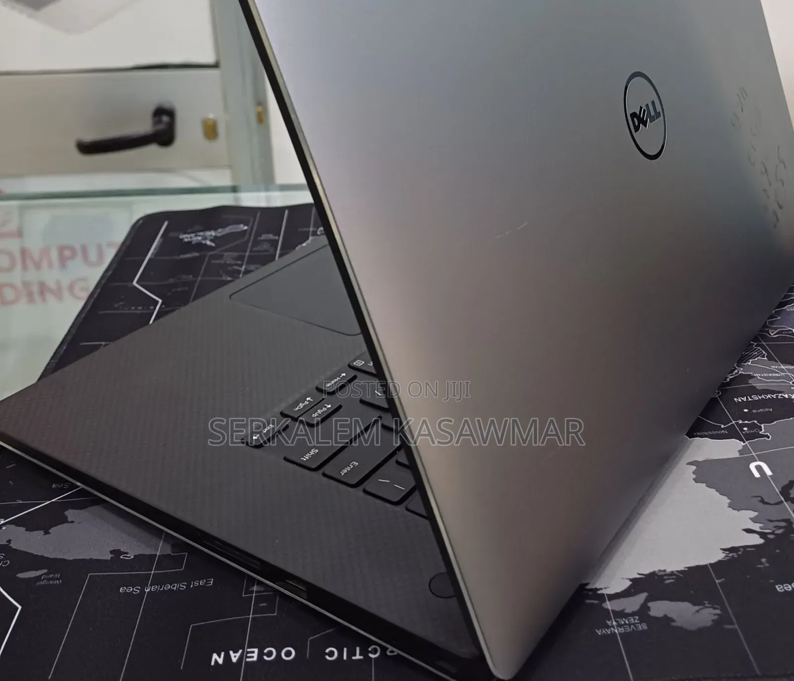 New Laptop Dell Precision 5520 16GB Intel Core I7 SSD 512GB