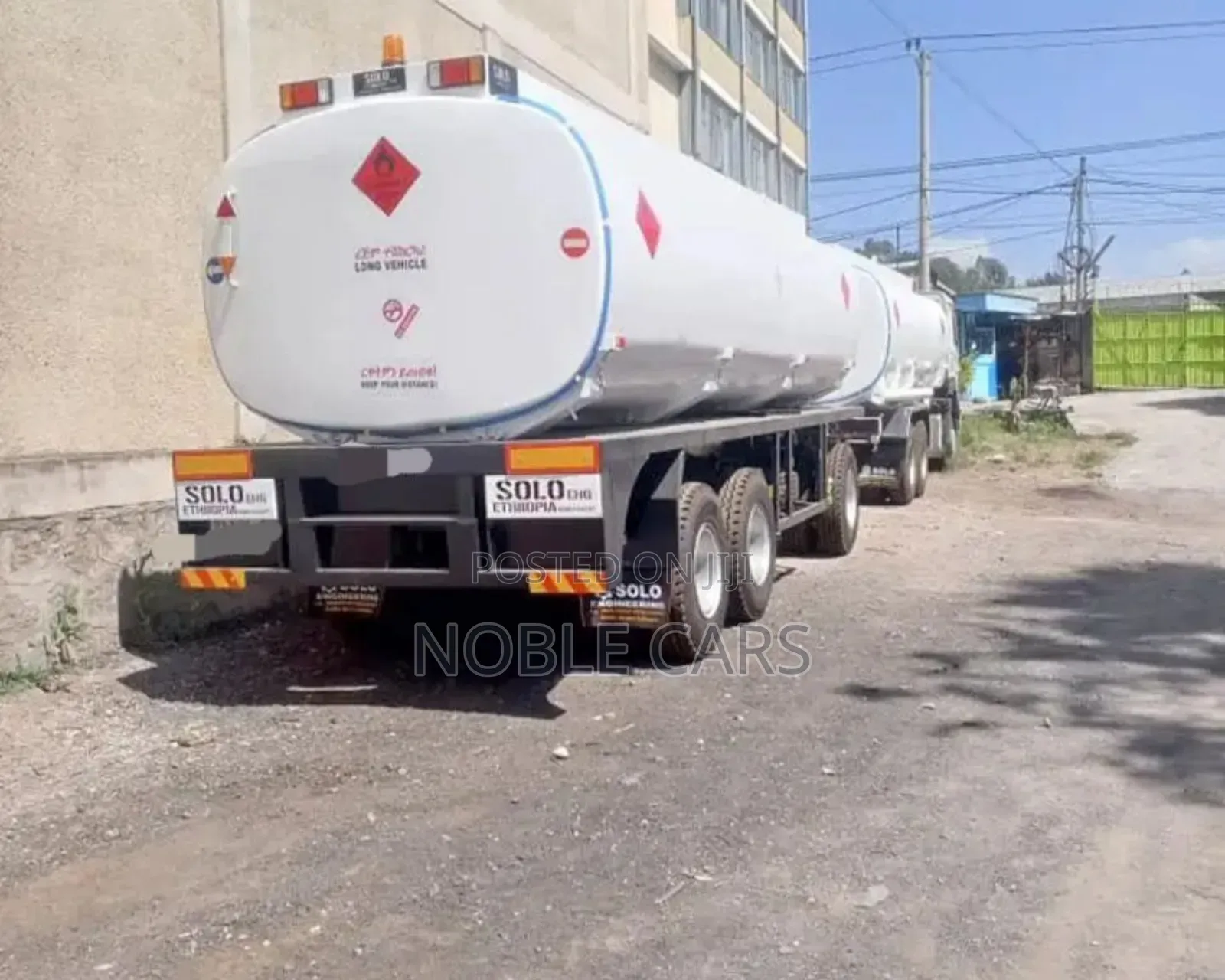 Sino Fuel Truck With Trialer - [ With Bank Loan ]