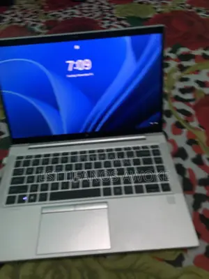 New Laptop HP EliteBook 845 G8 16GB AMD Ryzen 5 SSD 512GB