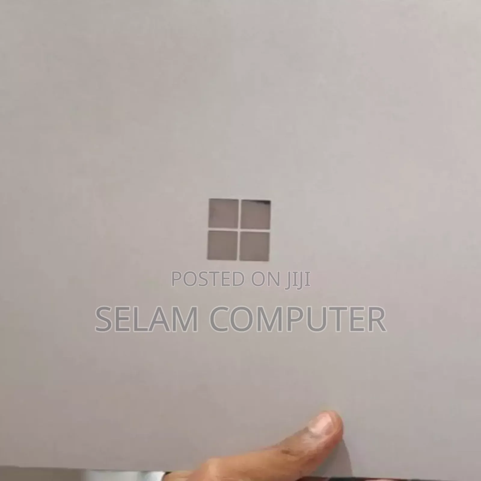 New Laptop Microsoft Surface Book 8GB Intel Core i5 SSD 256GB