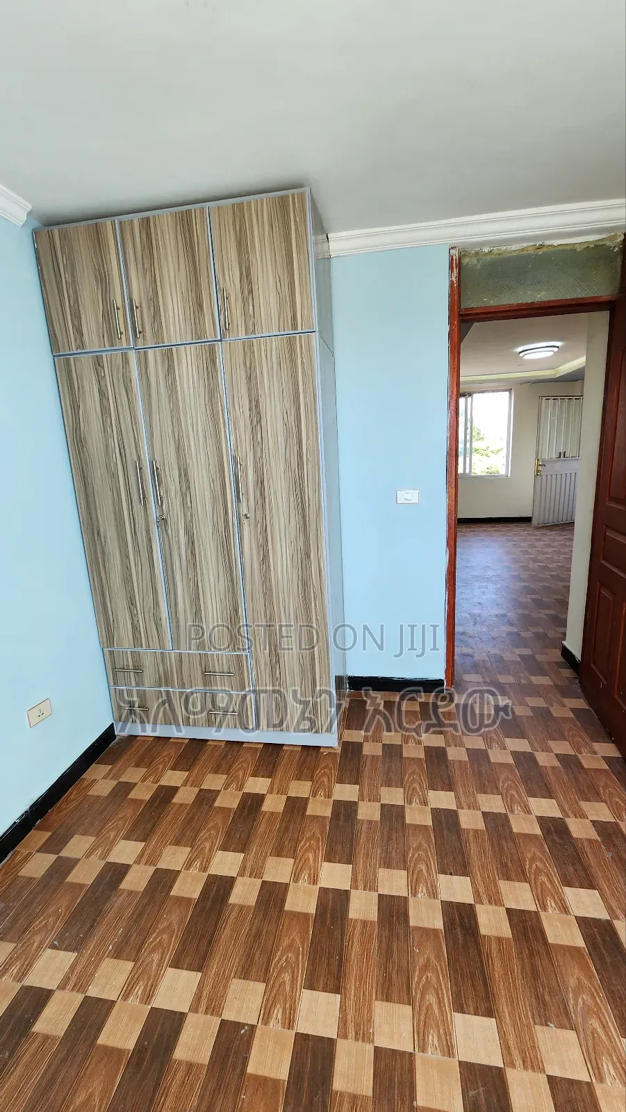 Furnished 1bdrm Condo in ሰሚት ኮንዶሚንየም, Bole for sale