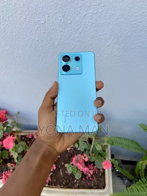 New Realme 13 Pro+ 5G 256 GB Red