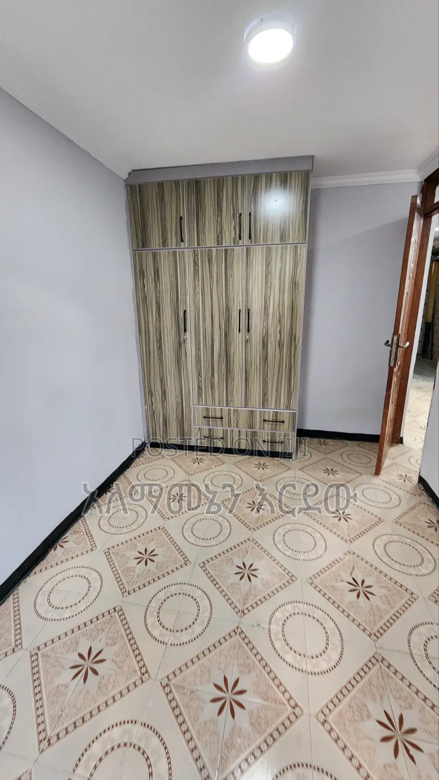 Furnished 2bdrm Condo in ሰሚት ኮንዶሚንየም, Bole for sale