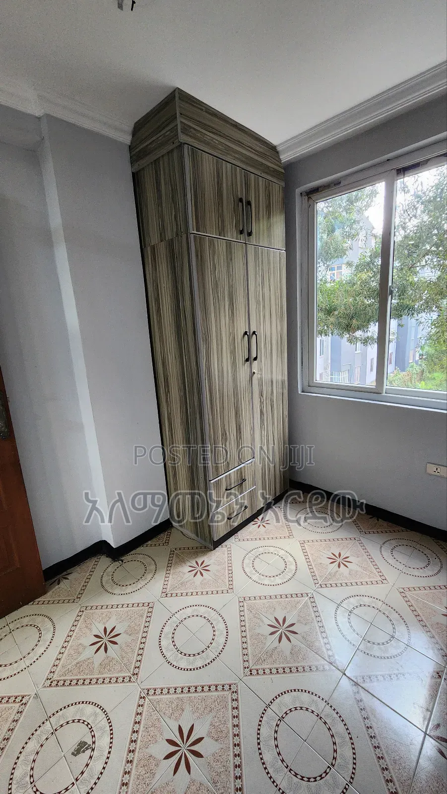 Furnished 2bdrm Condo in ሰሚት ኮንዶሚንየም, Bole for sale