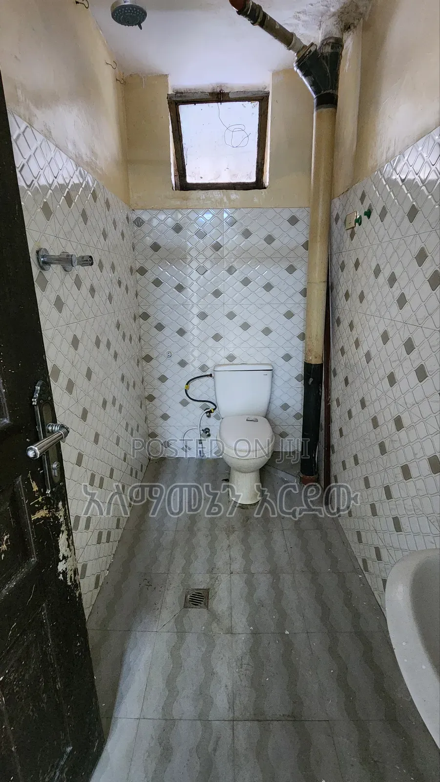 Furnished 2bdrm Condo in ሰሚት ኮንዶሚንየም, Bole for sale