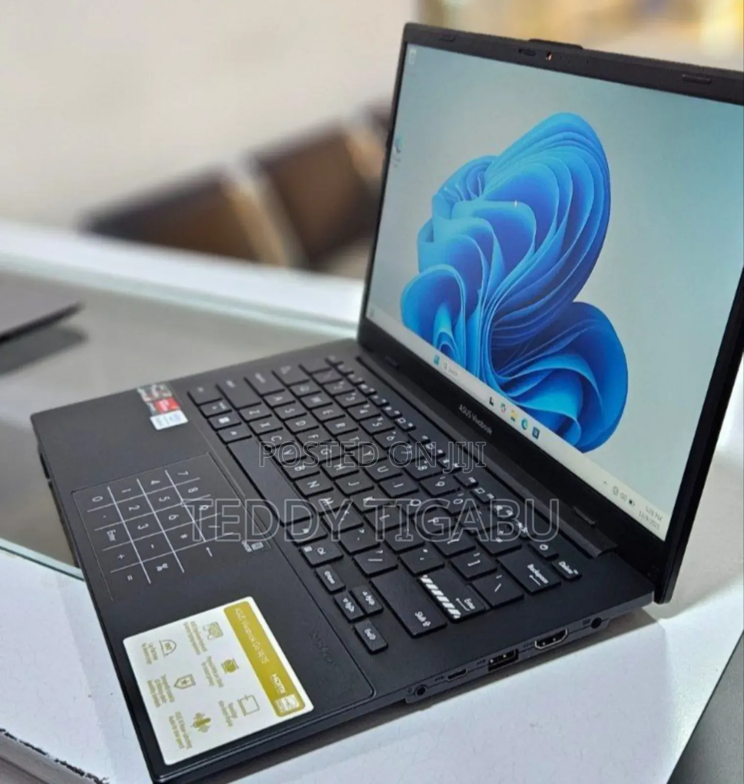 New Laptop Asus VivoBook 15 X505BA 16GB AMD Ryzen 5 SSD 512GB