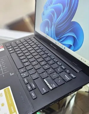 New Laptop Asus VivoBook 15 X505BA 16GB AMD Ryzen 5 SSD 512GB