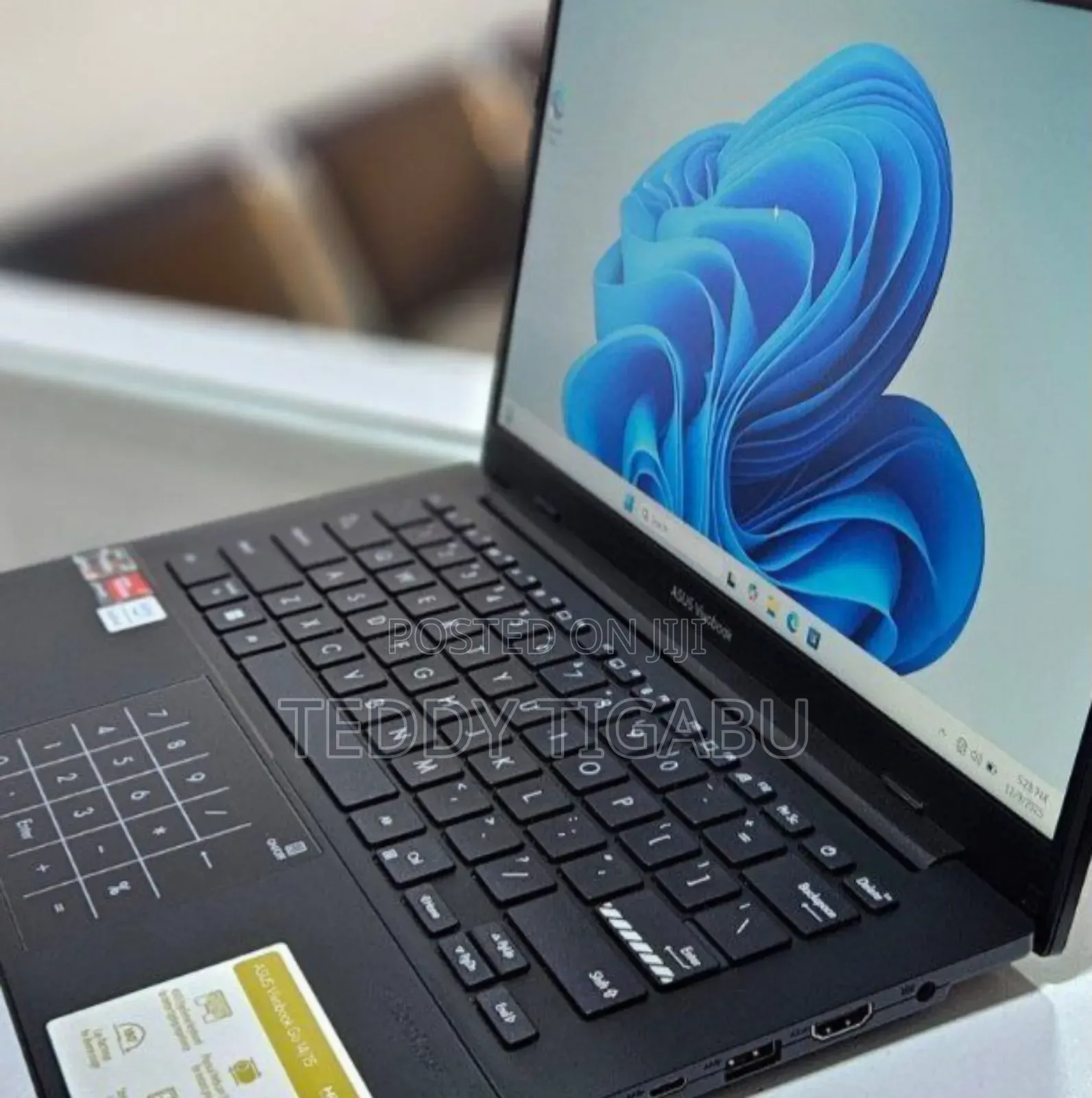 New Laptop Asus VivoBook 15 X505BA 16GB AMD Ryzen 5 SSD 512GB