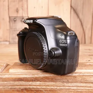 Canon 1100d Camera