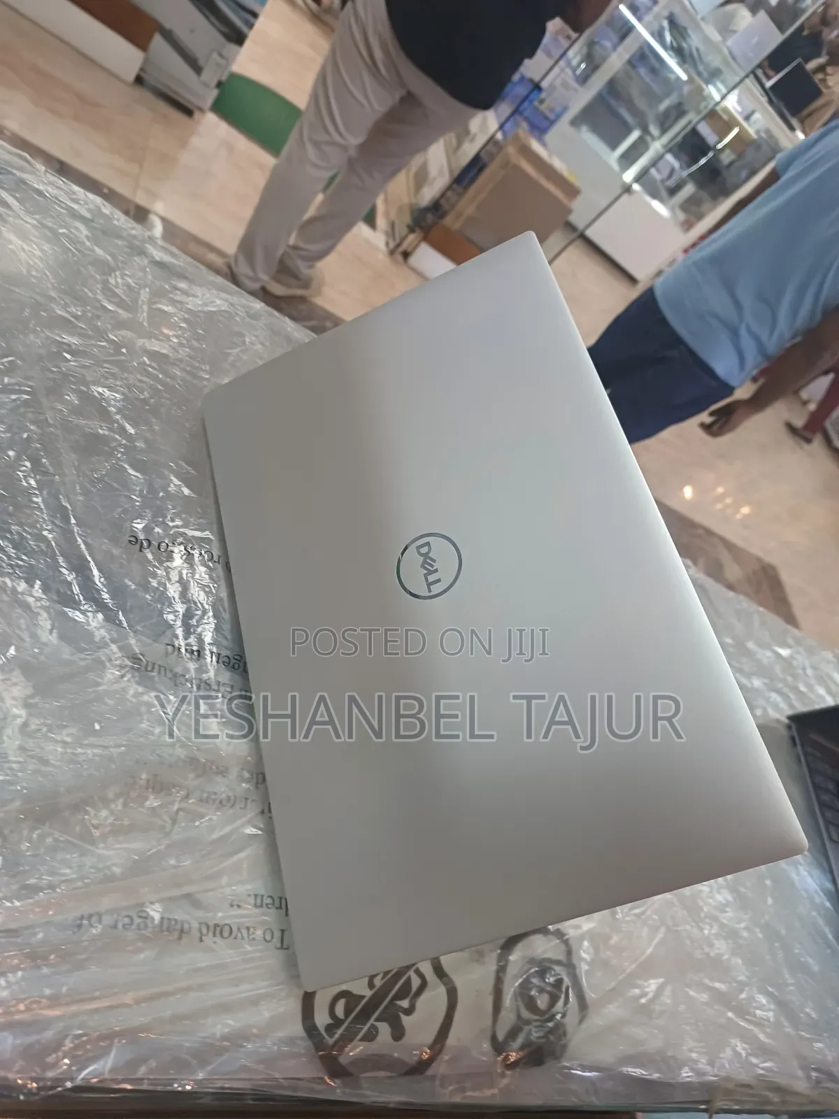 New Laptop Dell XPS 15 16GB Intel Core I7 SSD 512GB