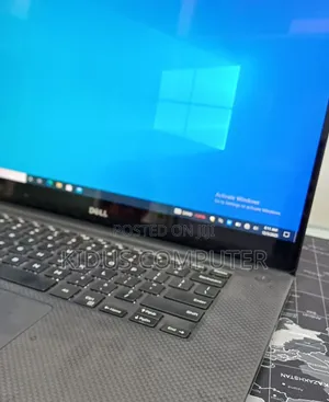 Photo - New Laptop Dell Precision 5540 16GB Intel Core I9 SSD 512GB