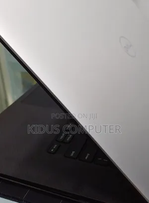 New Laptop Dell Precision 5540 16GB Intel Core I9 SSD 512GB