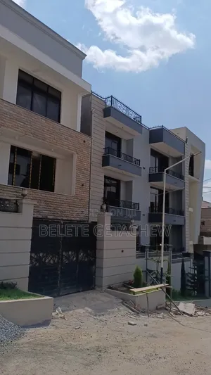 8bdrm House in Cmc , G+3 Luxury, Bole for sale