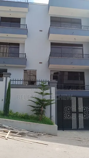 8bdrm House in Cmc , G+3 Luxury, Bole for sale