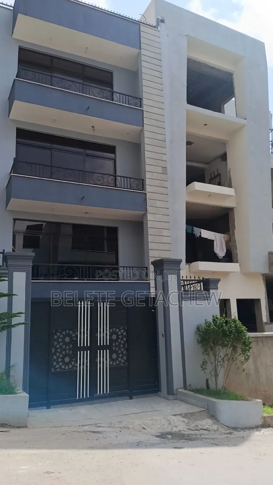 8bdrm House in Cmc , G+3 Luxury, Bole for sale