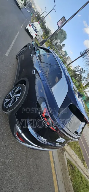 Volkswagen ID.6 2022 Black