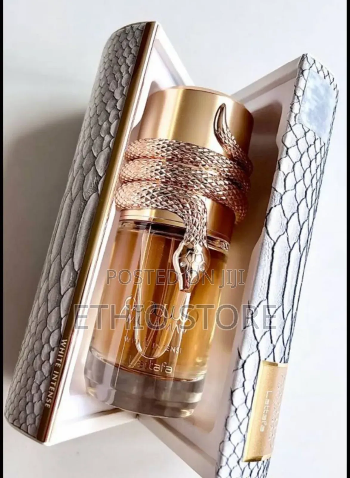 Musamam White Intense Lattafa