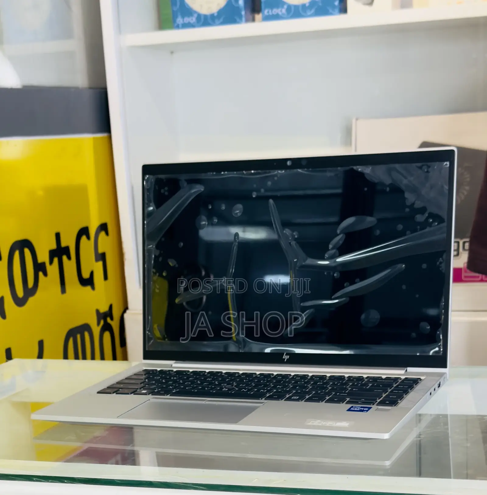 New Laptop HP 17-3000 16GB Intel Core I7 SSD 512GB