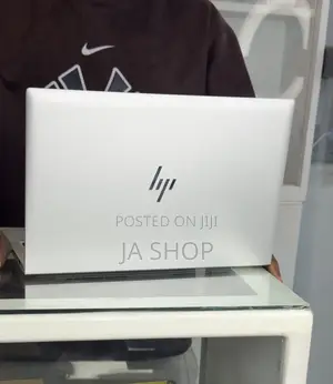 New Laptop HP 17-3000 16GB Intel Core I7 SSD 512GB