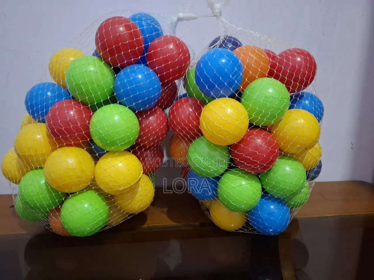 ኮስ Ball የማይፈነዱ ኮሶች
