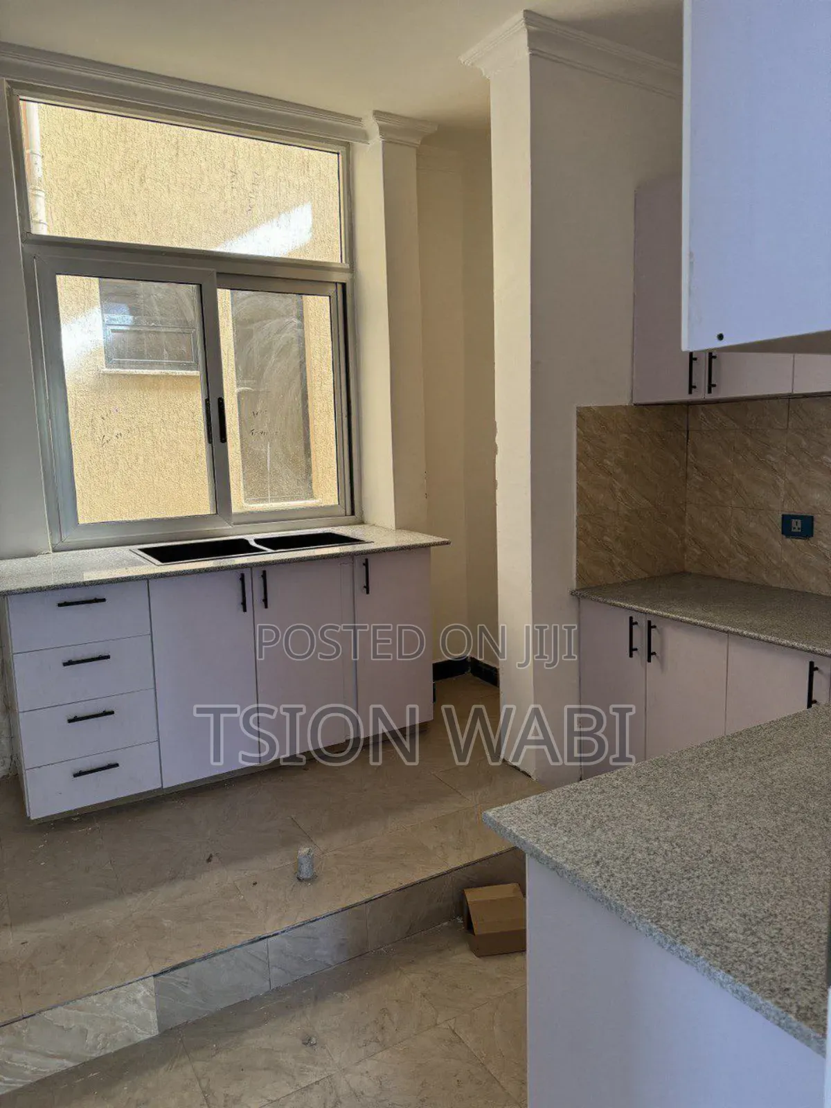 Furnished 3bdrm Apartment in Bole for sale