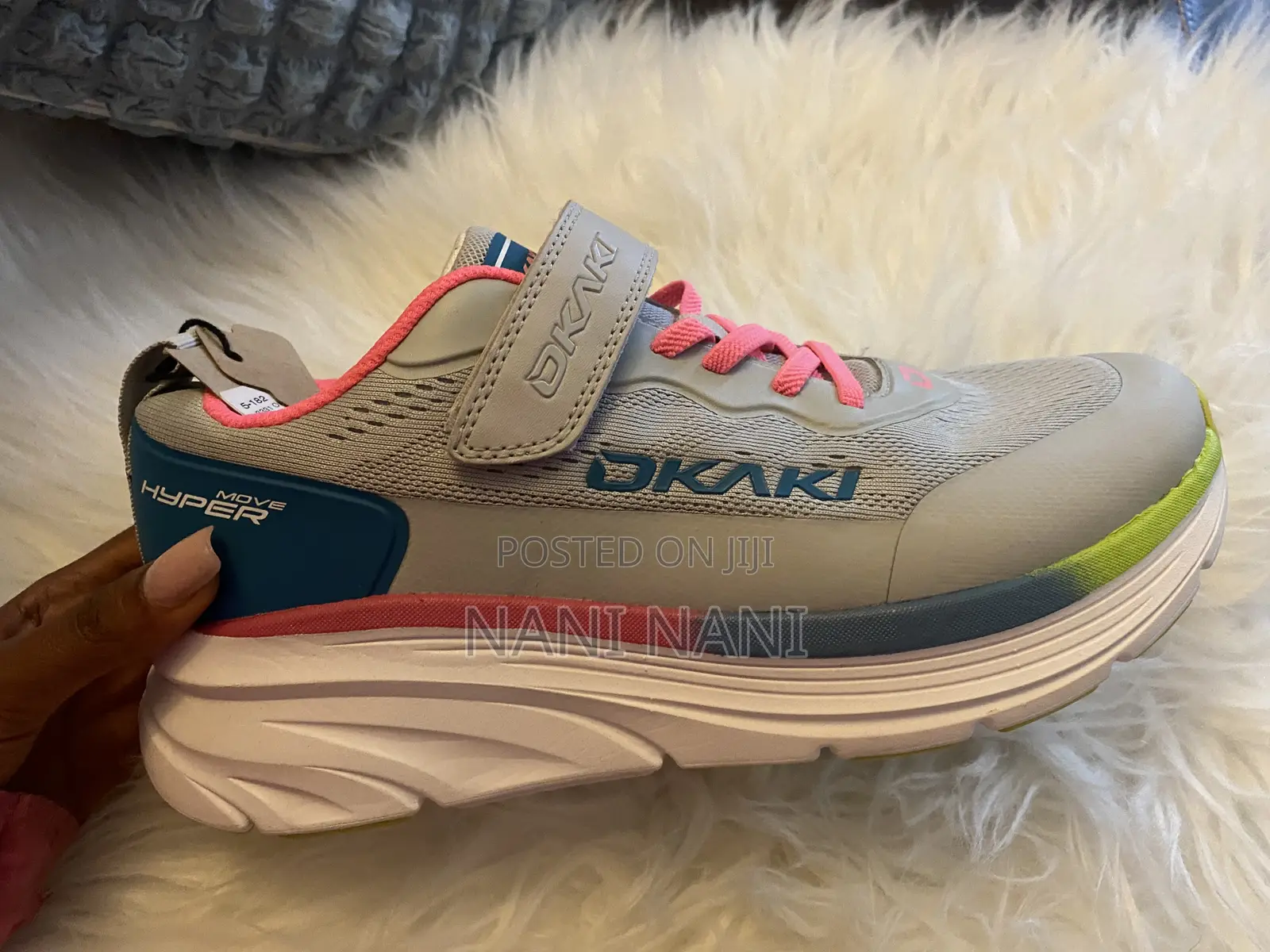 Okaki Grey Pink Athletic Sneakers