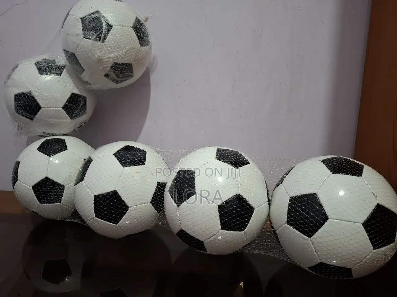 ኮስ Ball የግር ኮስ
