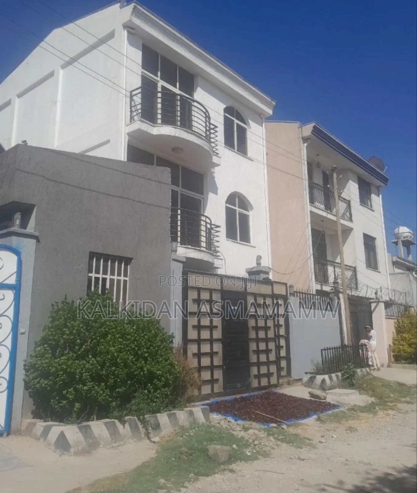 Furnished 4bdrm House in Bole for sale